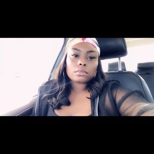 Meet your Posher, Kayla